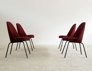 4 Eero Saarinen for Knoll mod. 71 executive side chairs