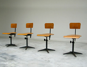 4 industrial Friso Kramer architect chairs