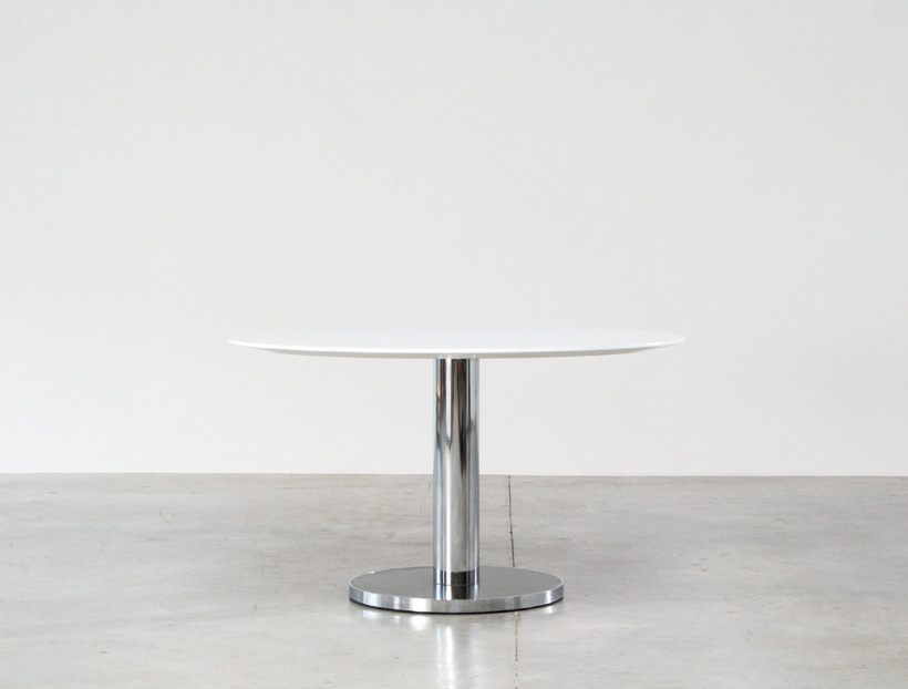 Alfred Hendrickx round dinning table Belfrom