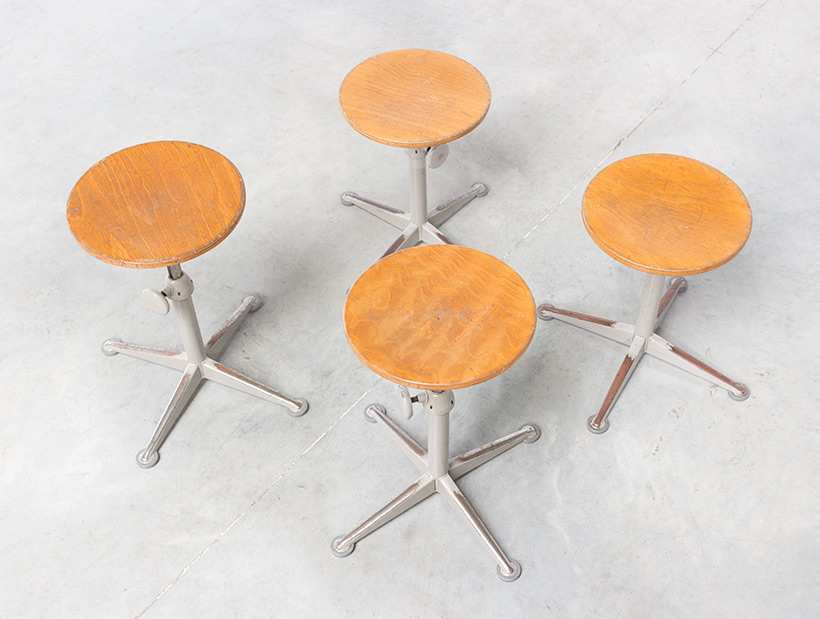 Architect swivel stools designed by Friso Kramer img 4