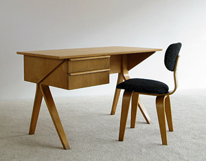Cees Braakman EB02 writing desk and SB03 chair UMS Pastoe