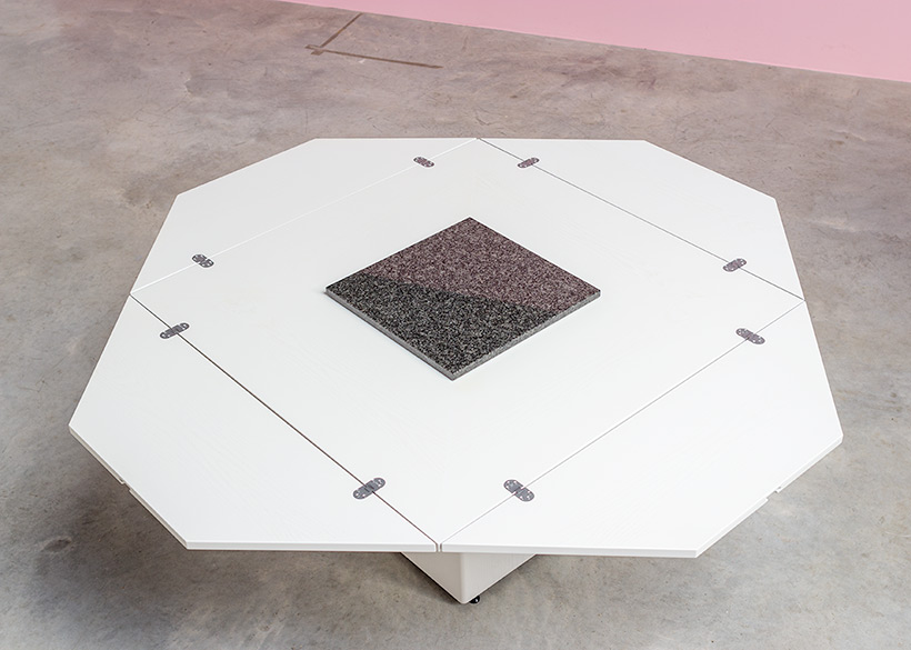 Cirkante postmodern white table Bob Van Den Berghe Pauvers 1976 img 3