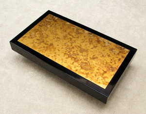 Decorative cocktail or coffee table
