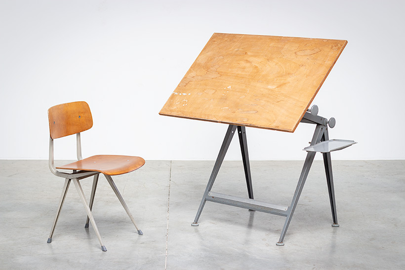 Desk table Model Reply designed by Wim Rietveld and Friso Kramer chair img 7