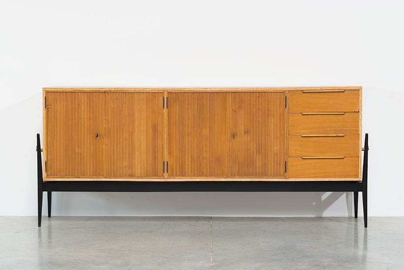 Fifties sideboard elegant storage cabinet Belgium made 1950 img 3