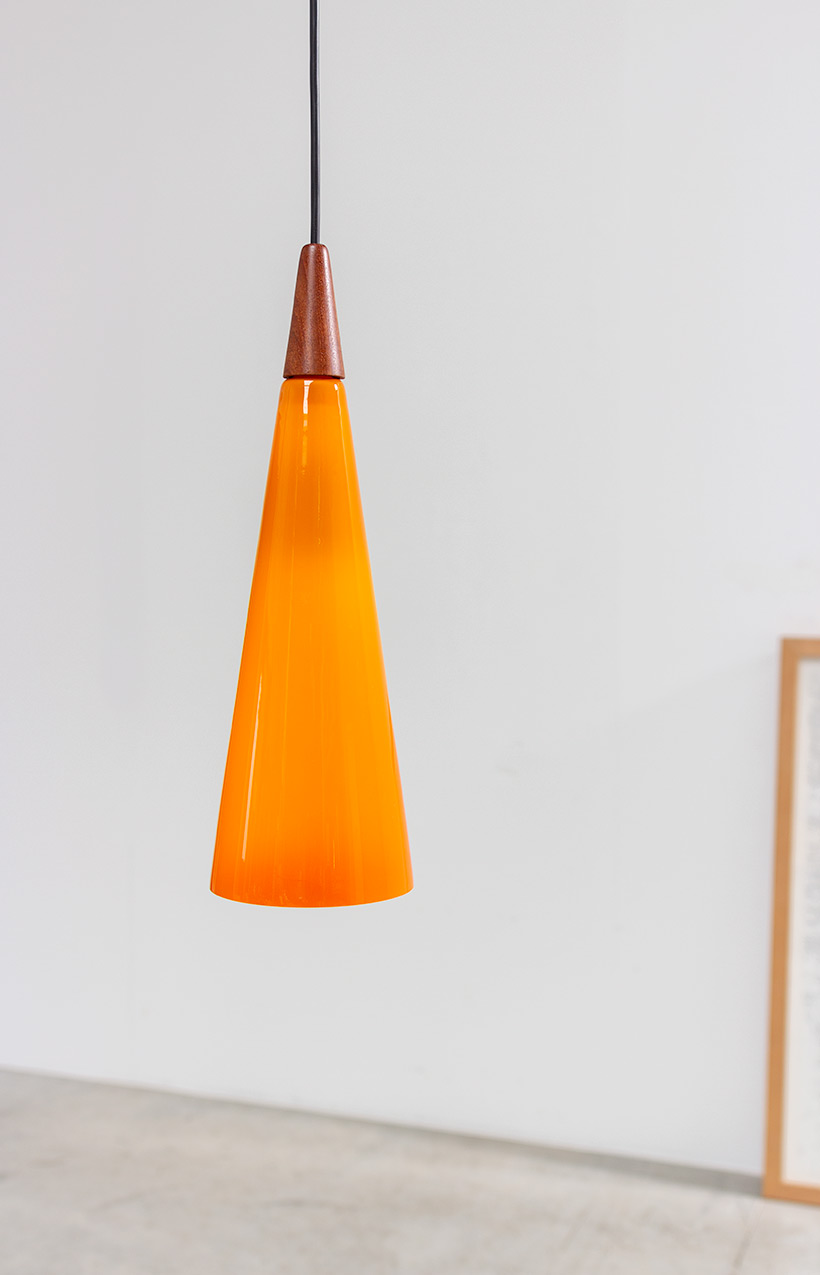 Holmegaard glass cone shaped pendant light 1960 img 4