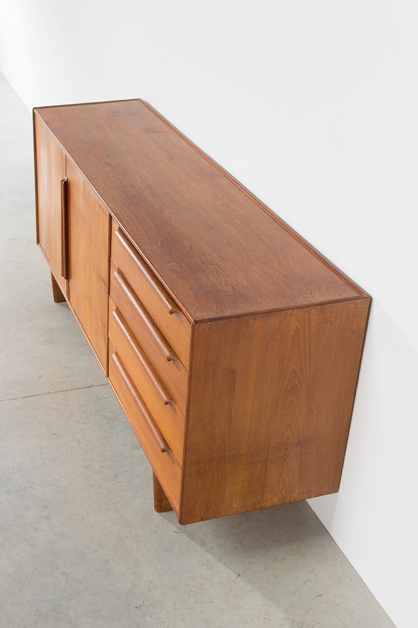 Modernist sideboard 1950 Modern dutch oak furniture img 8