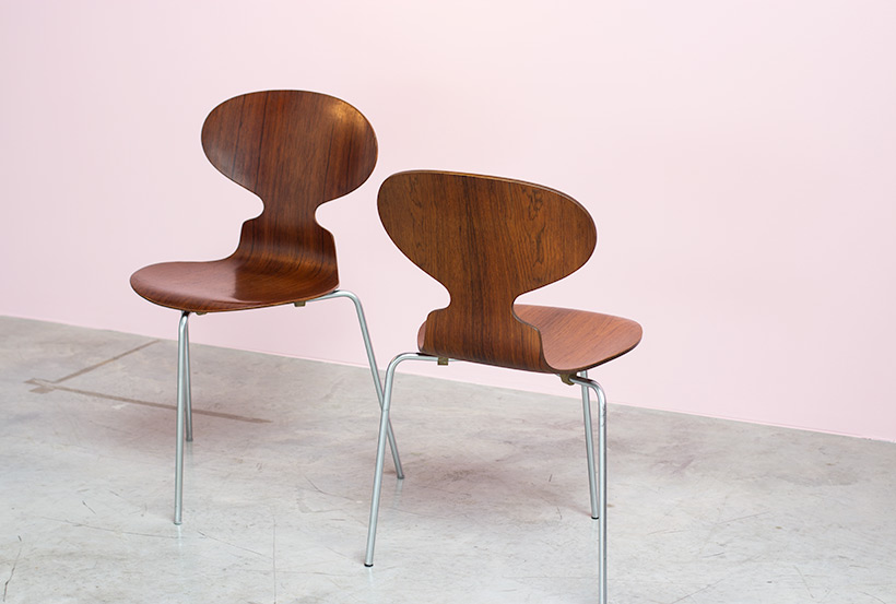 Pair of Rosewood Ant chairs designed by Arne Jacobsen Novo Nordisk img 5