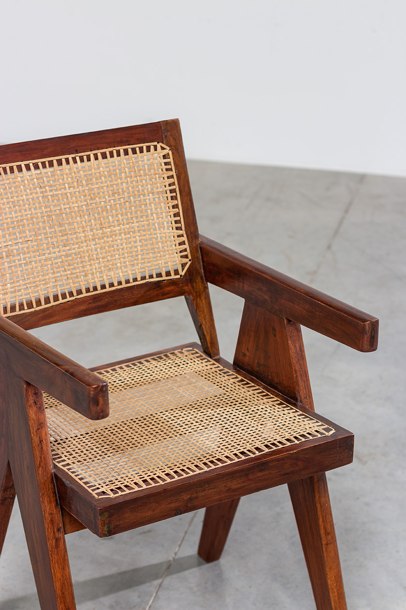 Pierre Jeanneret Armchair or office chair Chandigarh India 1950 img 4