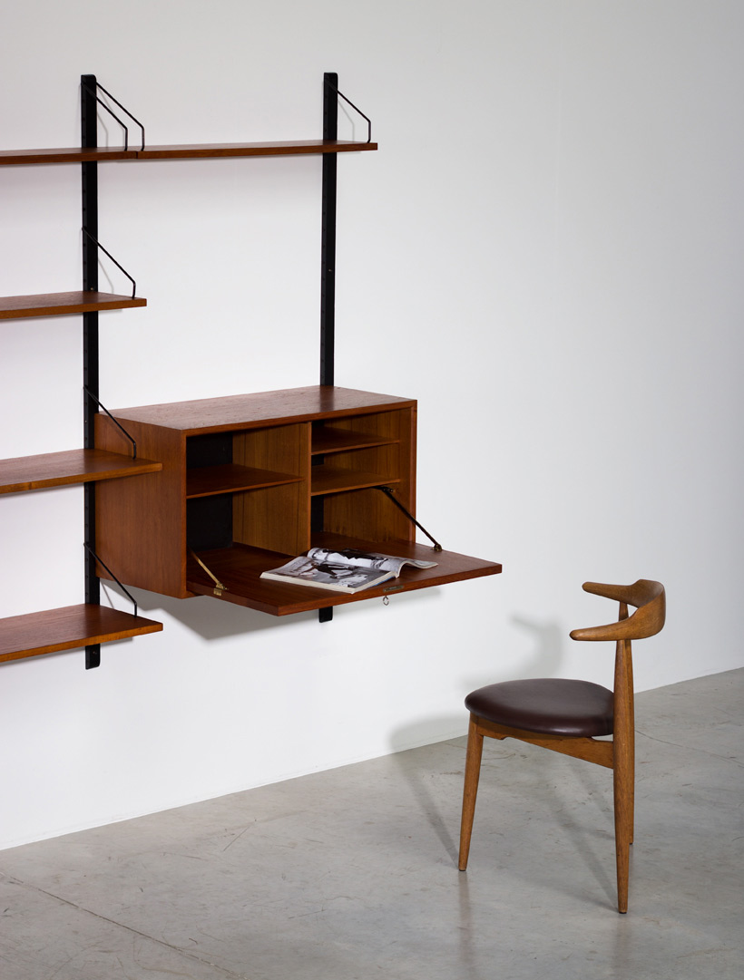 Poul Cadovius teak Wall Unit with desk for Royal System