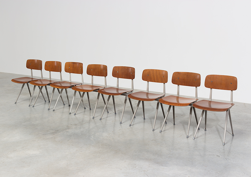 Set of 8 Friso Kramer Result chairs De Cirkel Industrial 1960 img 3