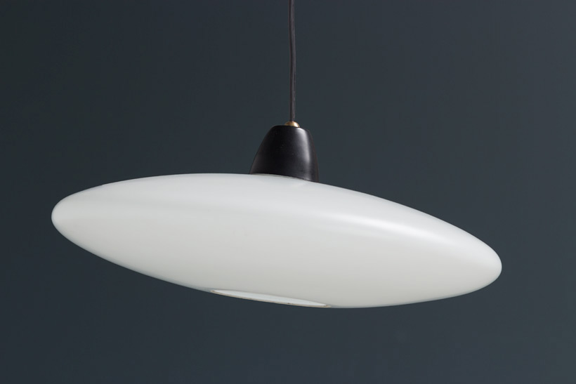 UFO or flying saucer pendant lamp in opaline glass 1950 img 3
