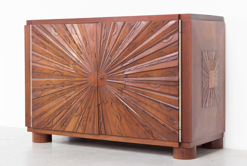 Unique graphic sideboard in mahogany signed by Kint and Fils Gand 1940