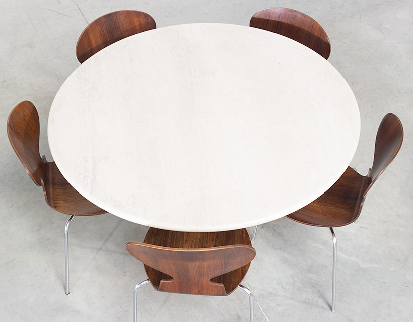 UP UP Modern travertine dinning table or console circa 1970 img 6